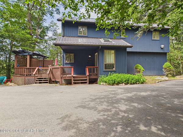 2.1 Acres of Land with Home for Sale in Tobyhanna, Pennsylvania