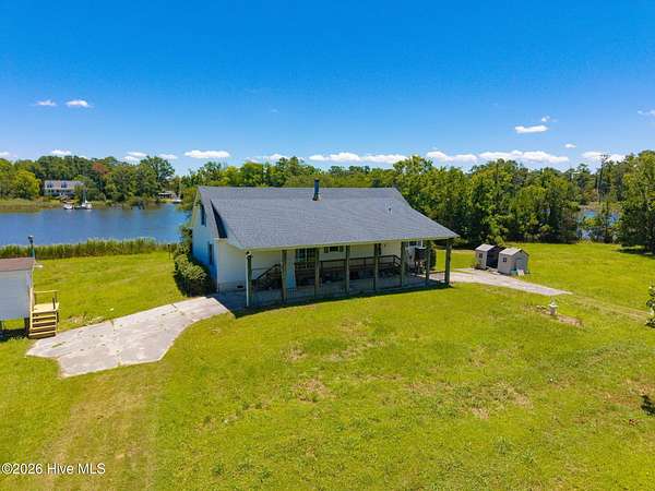10 Acres of Land with Home for Sale in Beaufort Township, North Carolina
