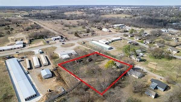 1 Acre of Residential Land for Sale in Durant, Oklahoma