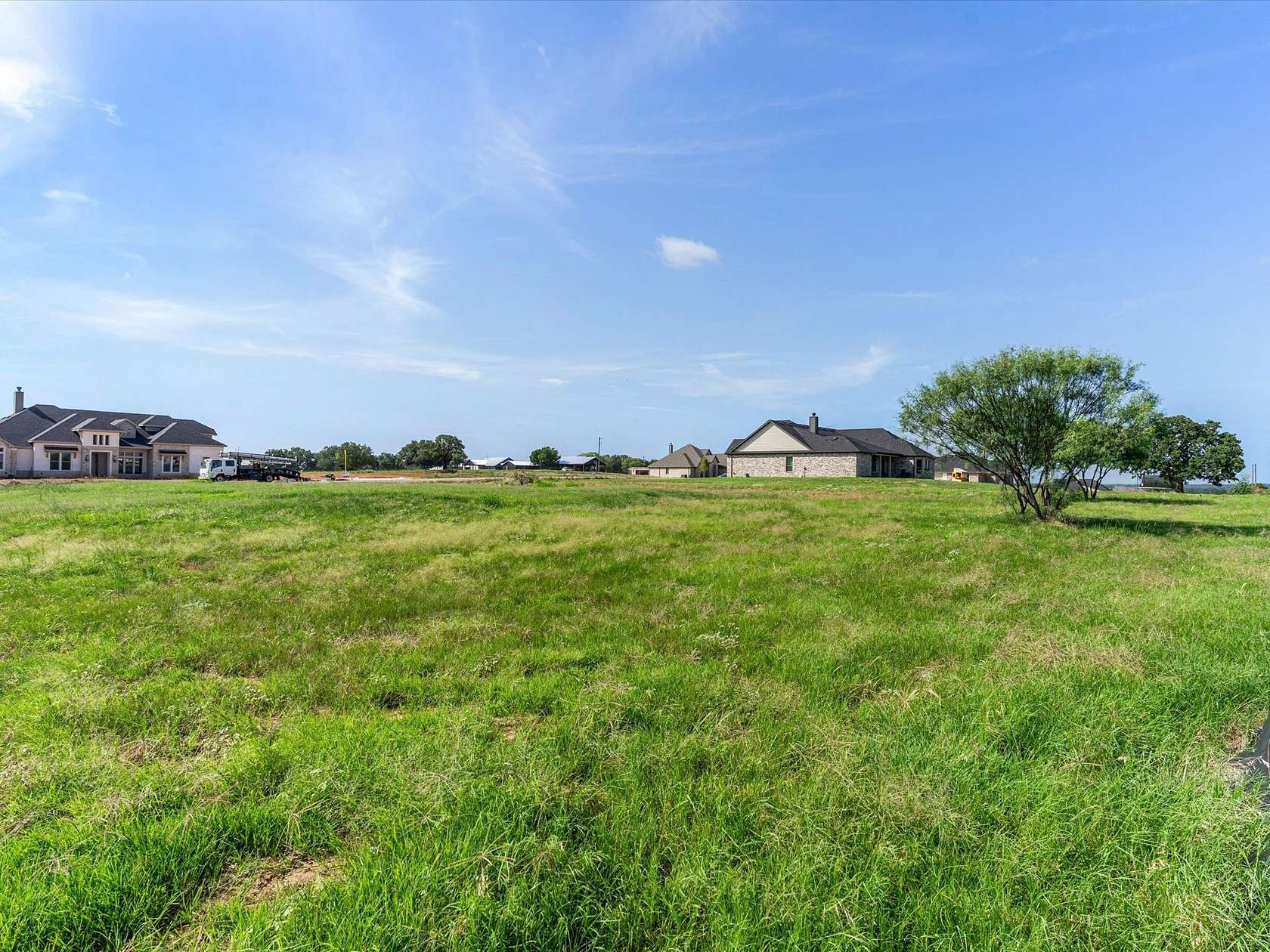1 Acre of Residential Land for Sale in Weatherford, Texas