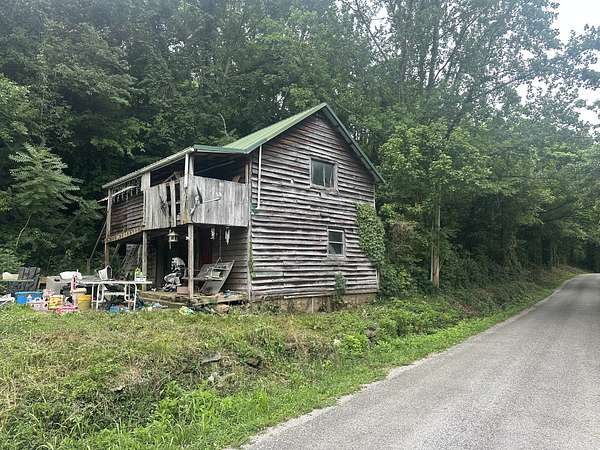 5 Acres of Land with Home for Sale in Hickman, Tennessee