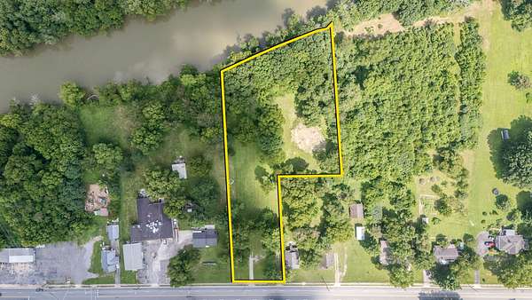 2.5 Acres of Commercial Land for Sale in Shelbyville, Tennessee