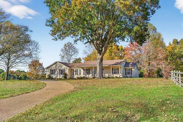 2.87 Acres of Land with Home for Sale in Cottontown, Tennessee