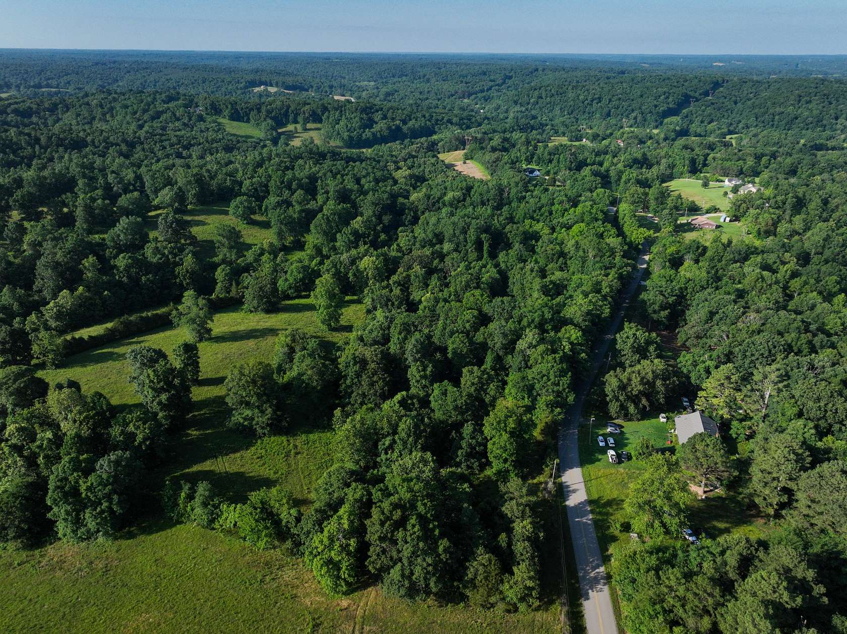 5 Acres of Residential Land for Sale in Palmyra, Tennessee