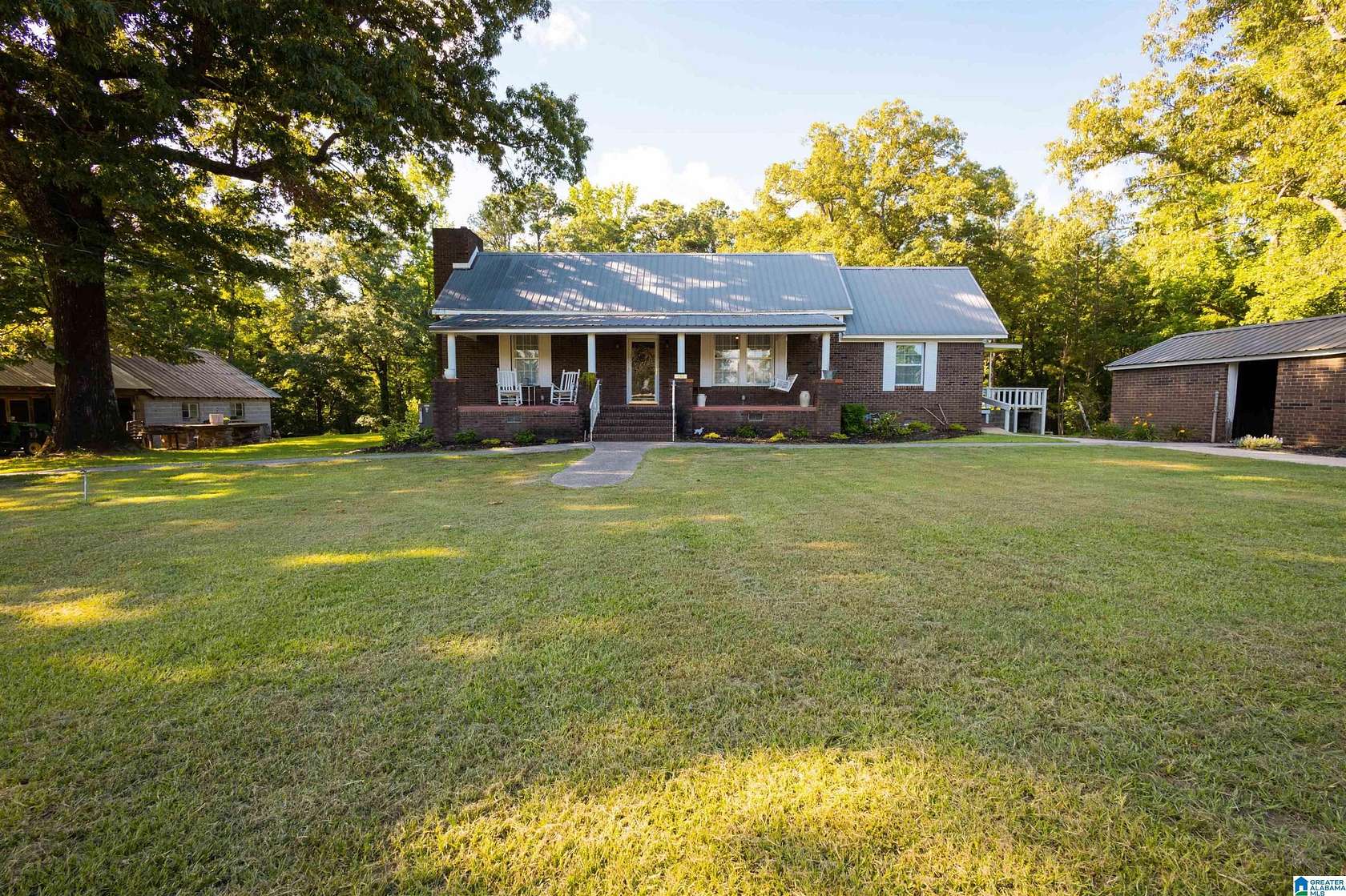17 Acres of Land with Home for Sale in West Blocton, Alabama