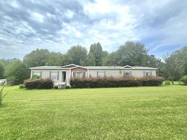 1.5 Acres of Land with Home for Sale in Richton, Mississippi