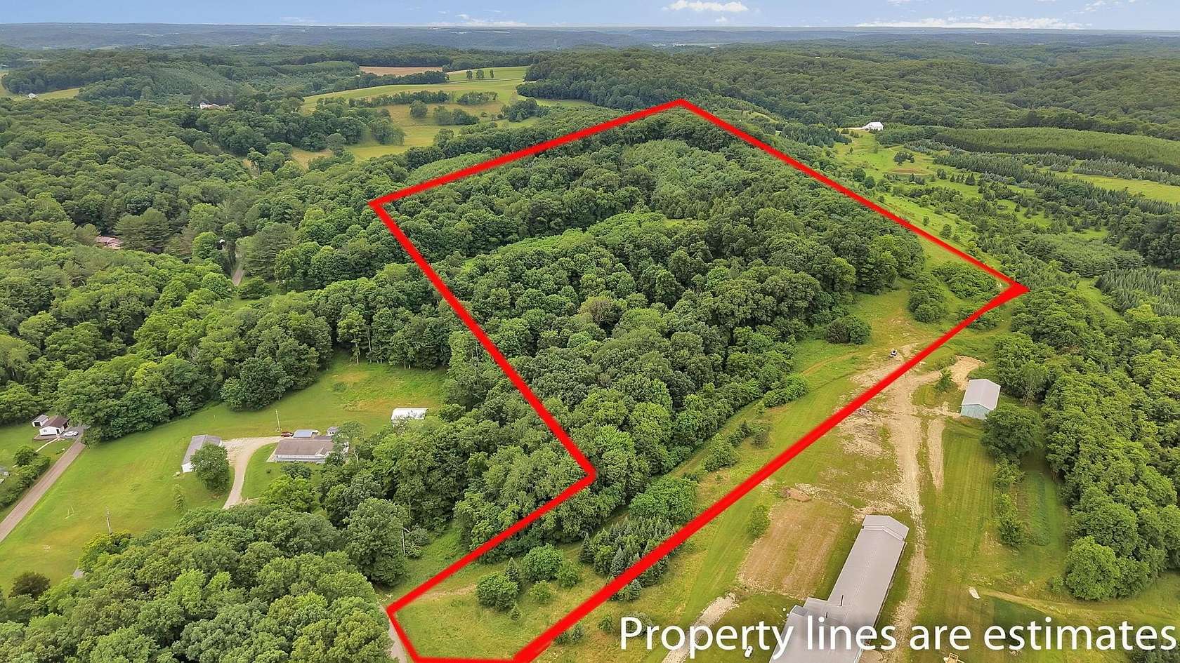 44.7 Acres of Recreational Land for Sale in St. Louisville, Ohio