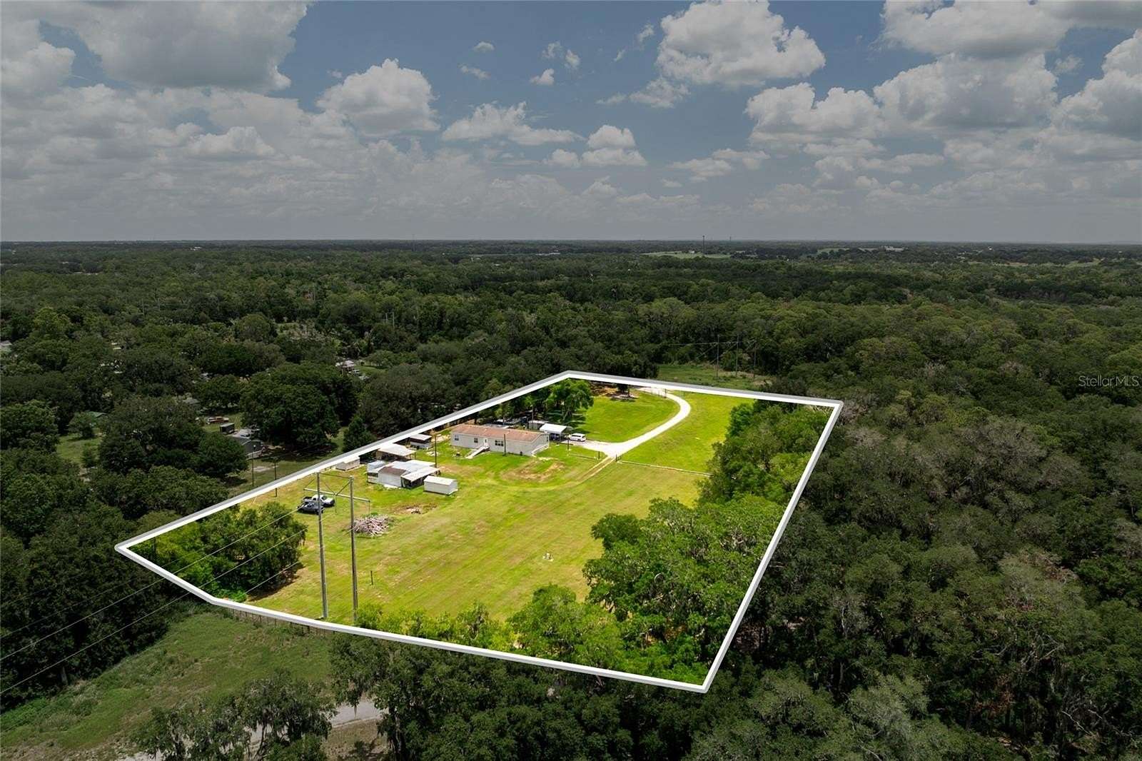 4.62 Acres of Land with Home for Sale in Plant City, Florida