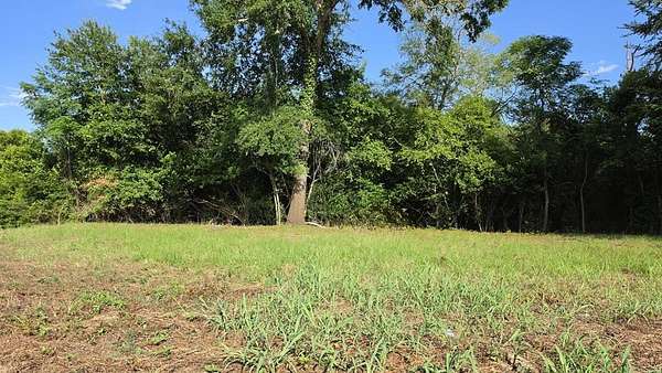 0.74 Acres of Land for Sale in Nacogdoches, Texas