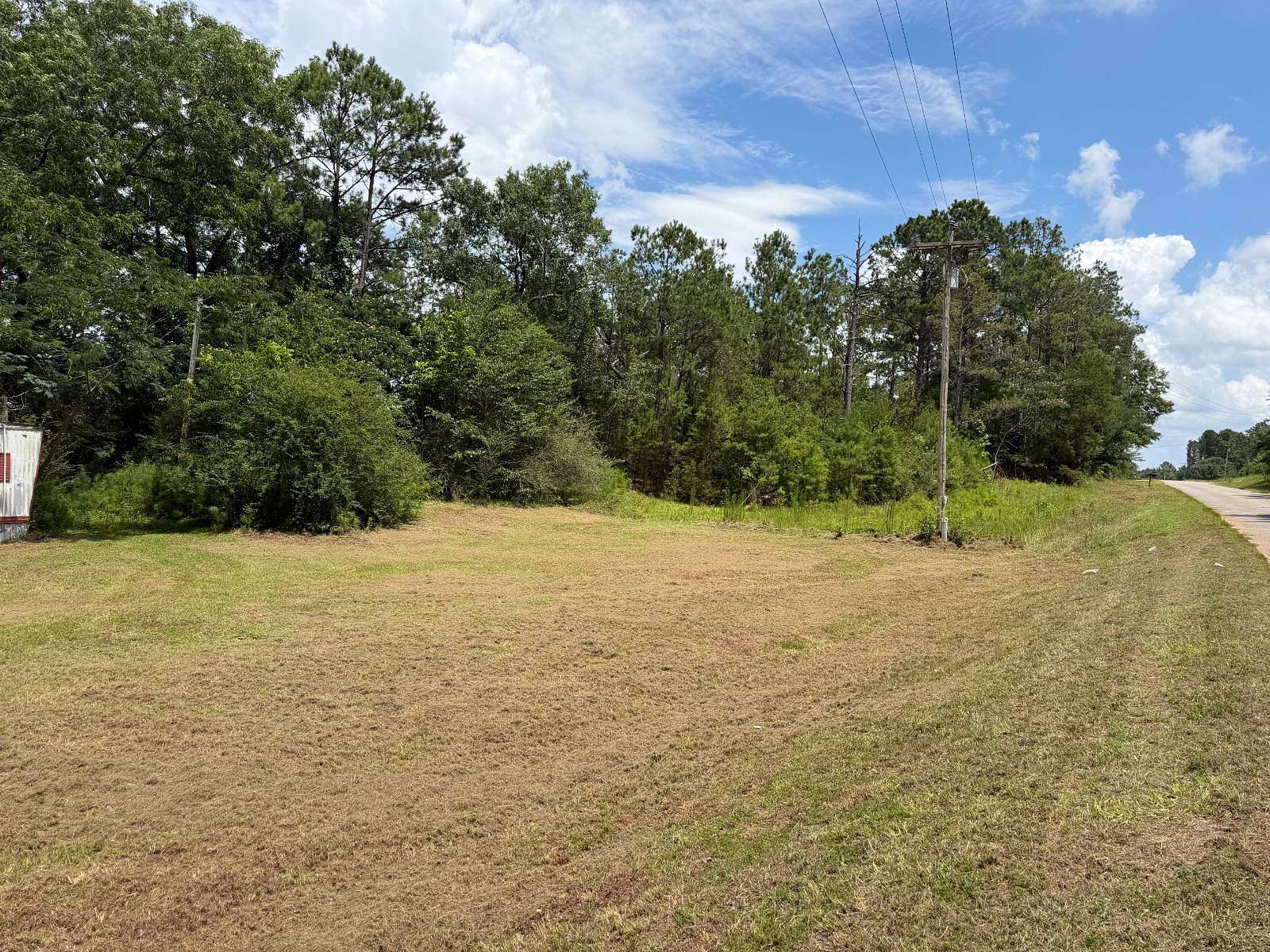 9 Acres of Residential Land for Sale in Greenville, Alabama