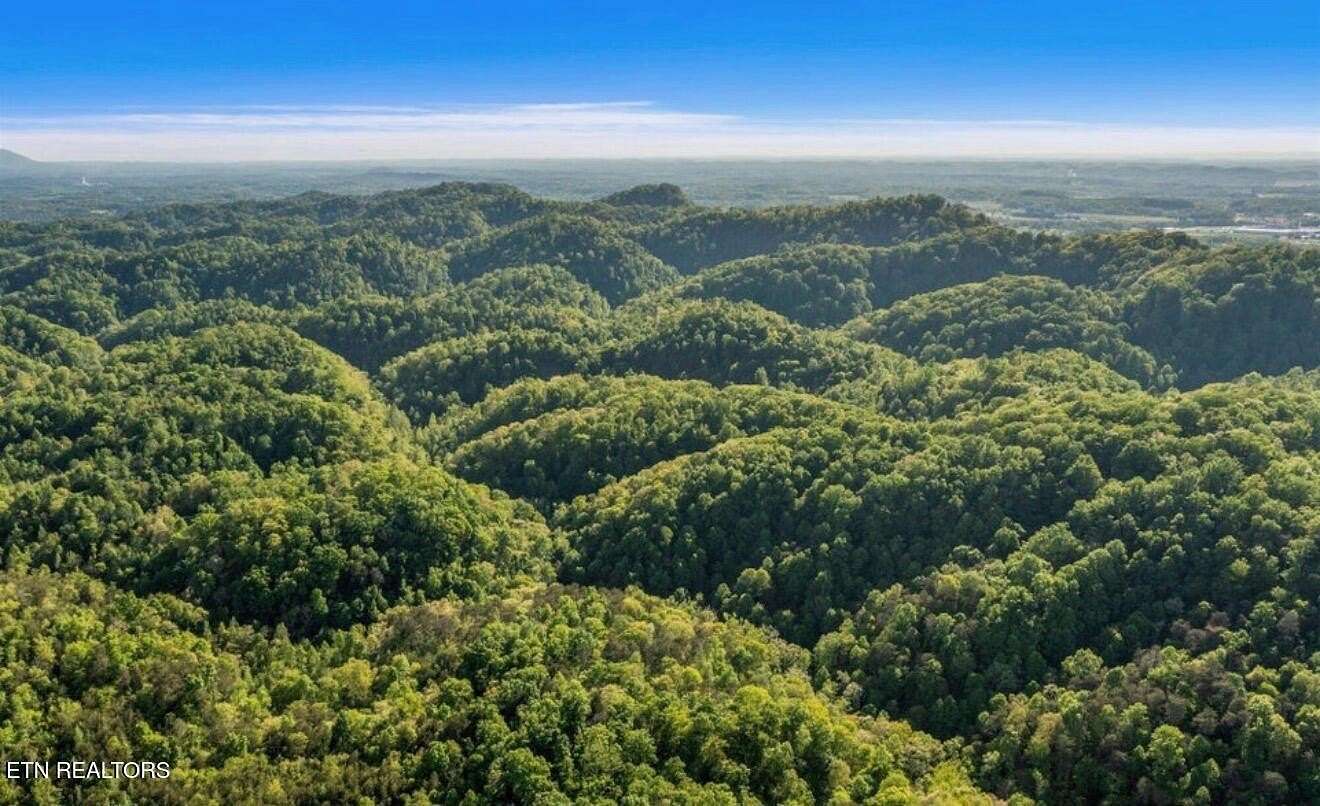 357 Acres of Land for Sale in Etowah, Tennessee