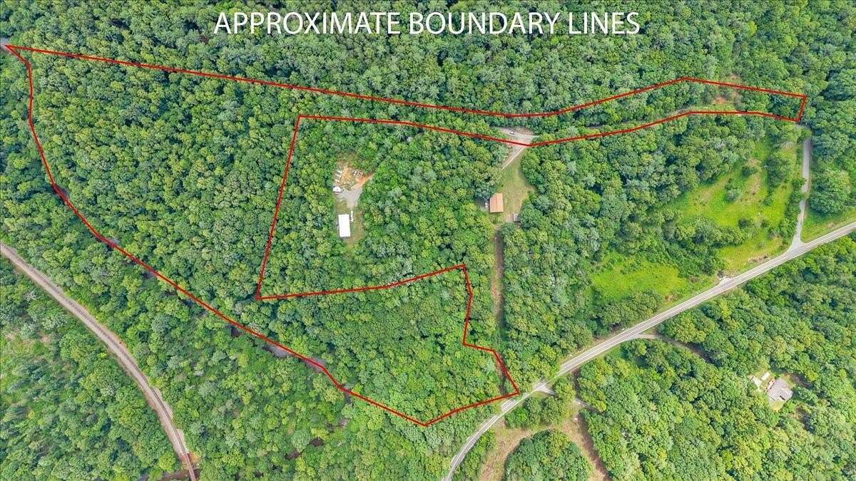 17 Acres of Recreational Land for Sale in Rocky Mount, Virginia
