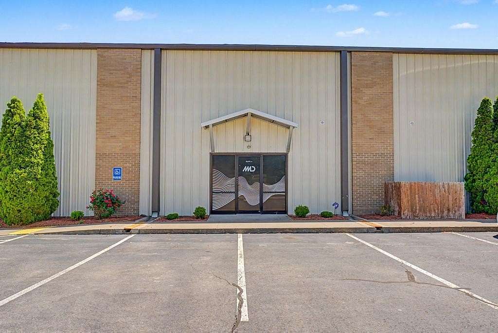 9 Acres of Improved Commercial Land for Lease in Rogers, Arkansas