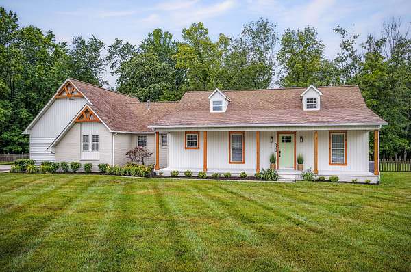 1.55 Acres of Land with Home for Sale in Cookeville, Tennessee