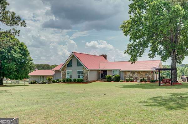 8.8 Acres of Land with Home for Sale in Fayetteville, Georgia