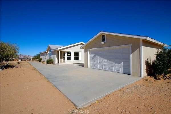 2.27 Acres of Land with Home for Sale in Landers, California