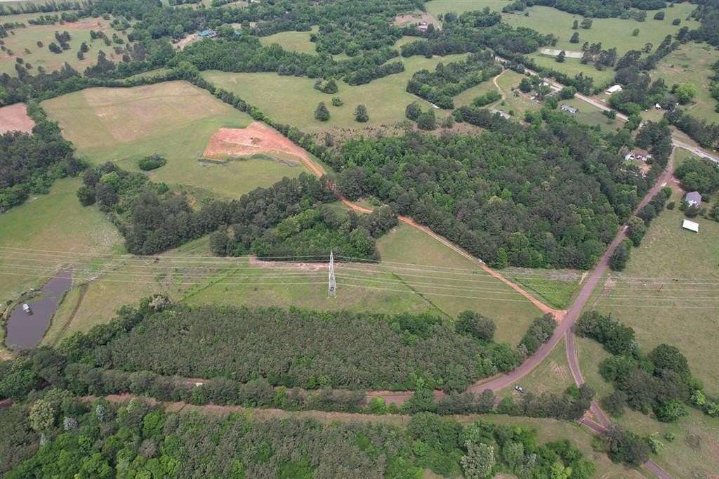 121 Acres of Recreational & Residential Land for Sale in Laneville, Texas