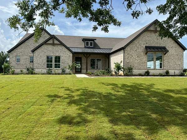 2.72 Acres of Land with Home for Sale in Leonard, Texas