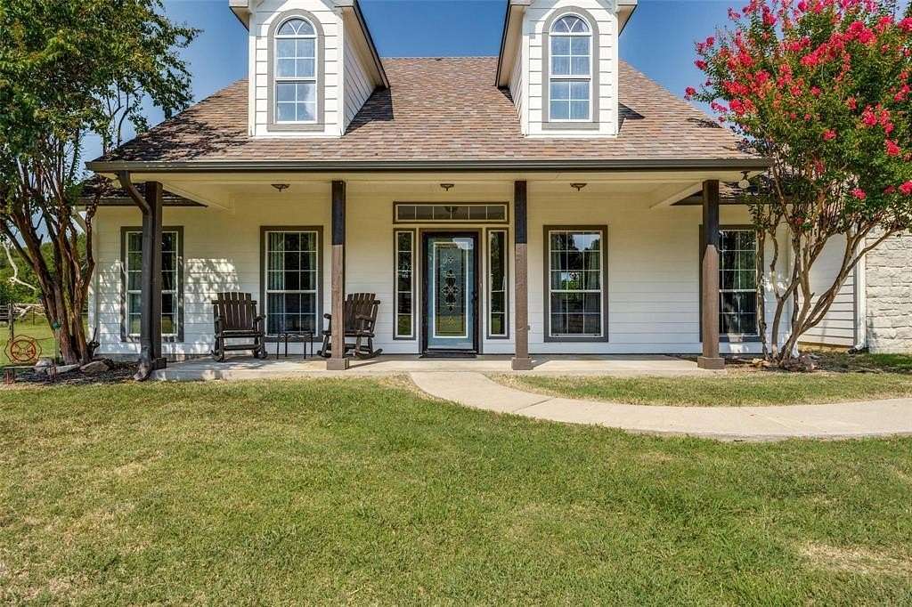 5 Acres of Land with Home for Sale in Bonham, Texas