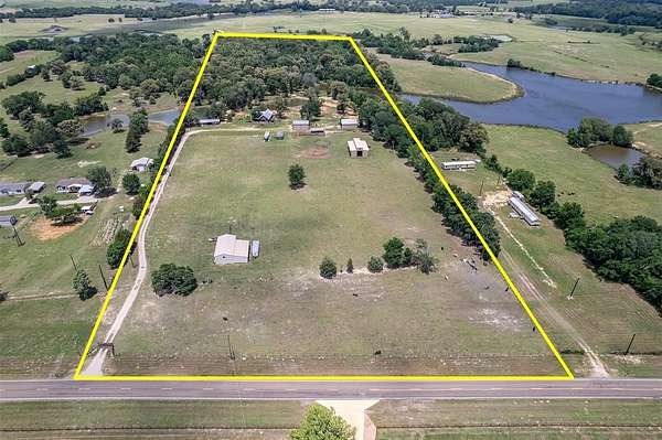 26 Acres of Improved Land for Sale in Athens, Texas