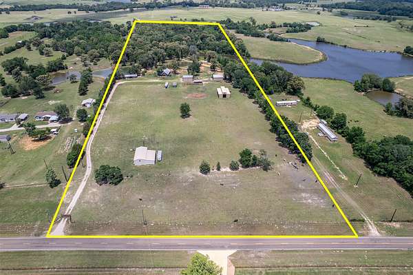 26 Acres of Improved Land for Sale in Athens, Texas