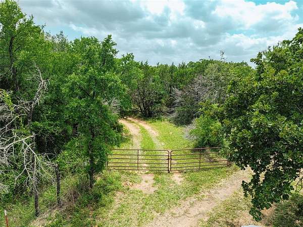 6.18 Acres of Residential Land for Sale in Cleburne, Texas
