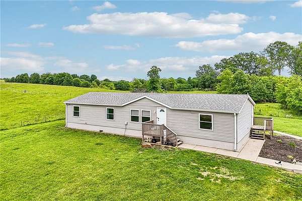 2 Acres of Land with Home for Sale in Centerview, Missouri