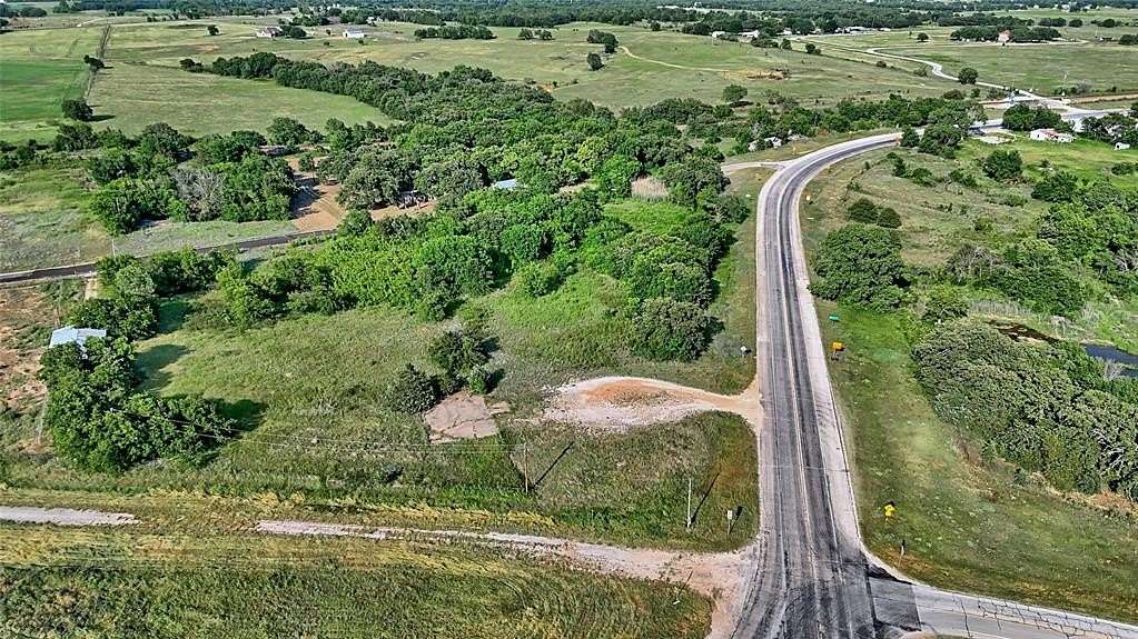 4.2 Acres of Commercial Land for Sale in Bowie, Texas