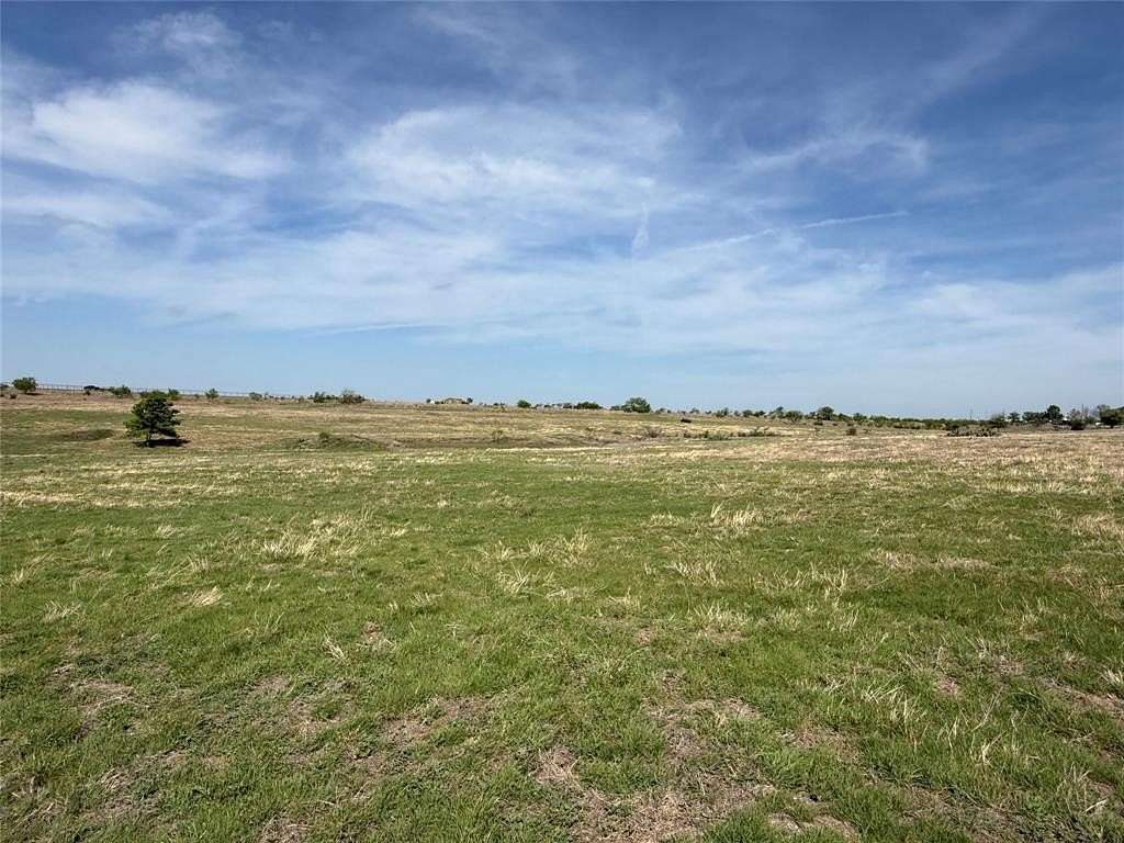 10.1 Acres of Land for Sale in Stephenville, Texas