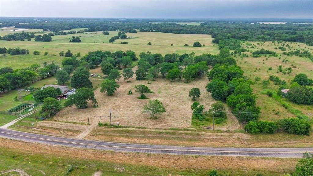 4.27 Acres of Residential Land for Sale in Klondike, Texas