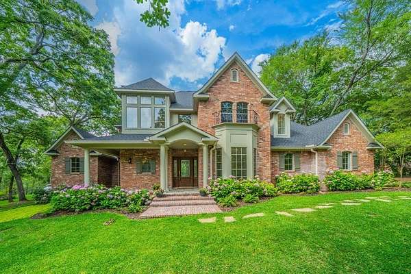 12 Acres of Recreational Land with Home for Sale in Athens, Texas