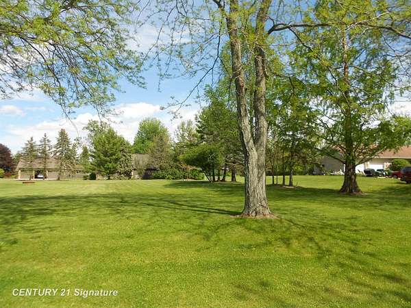 1 Acre of Residential Land for Sale in Saginaw, Michigan