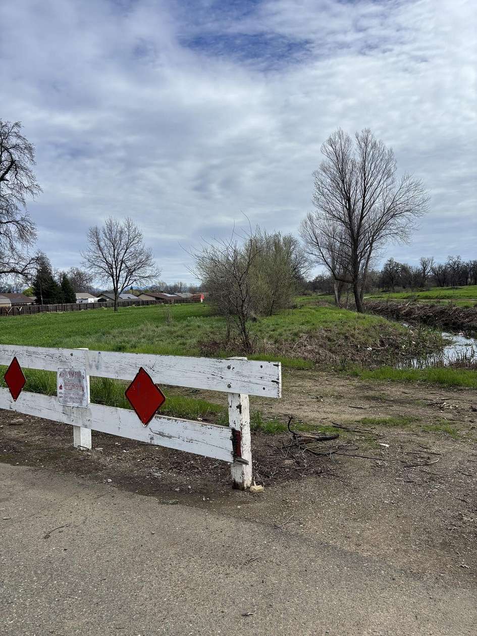 21.2 Acres of Mixed-Use Land for Sale in Anderson, California