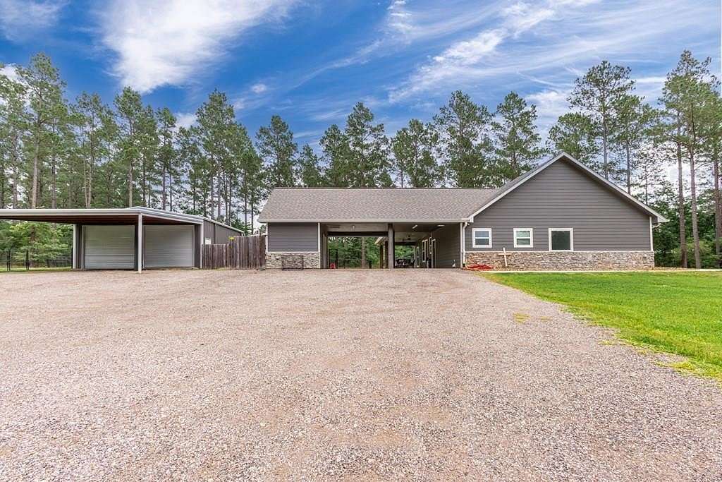 3.22 Acres of Land with Home for Sale in Nacogdoches, Texas
