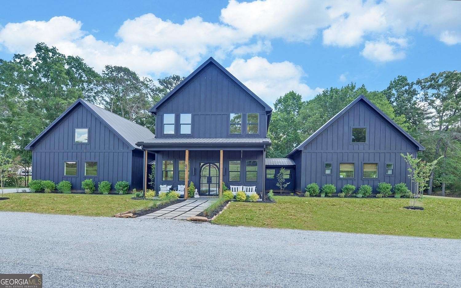 3.87 Acres of Land with Home for Sale in Hartwell, Georgia