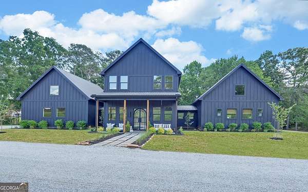 3.87 Acres of Land with Home for Sale in Hartwell, Georgia