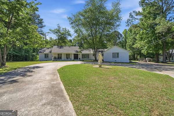 4.33 Acres of Land with Home for Sale in Macon, Georgia