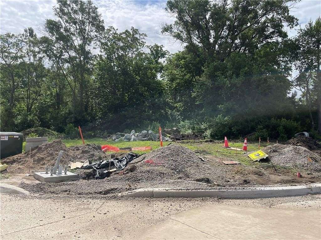 8.75 Acres of Commercial Land for Sale in Lee's Summit, Missouri
