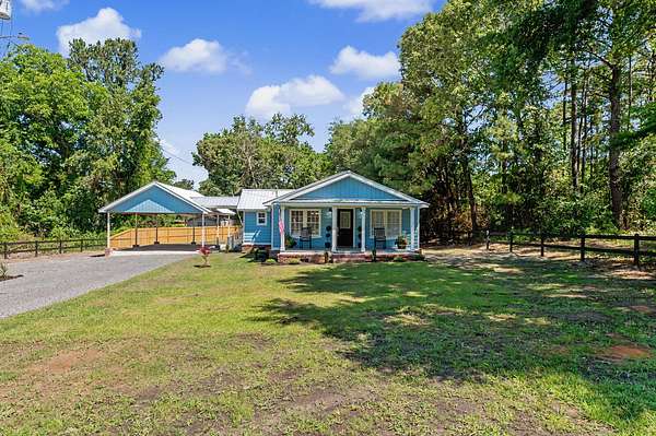 1.8 Acres of Land with Home for Sale in Eutawville, South Carolina