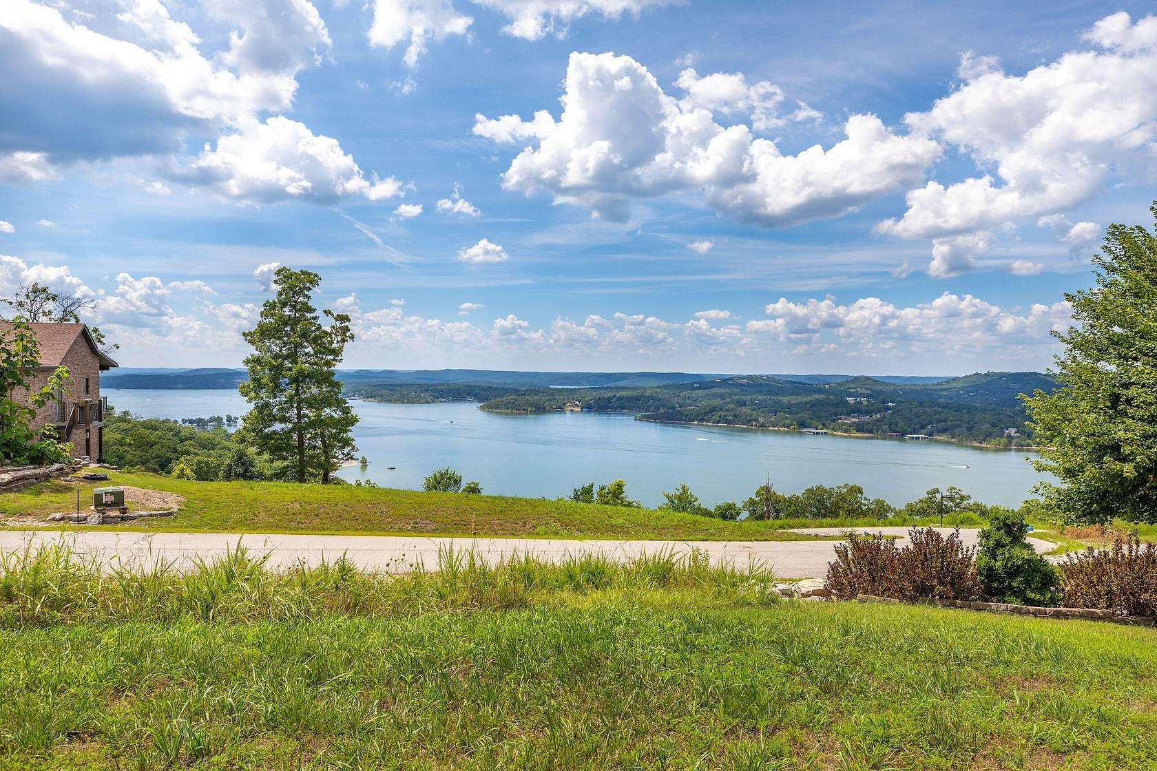 0.31 Acres of Residential Land for Sale in Lampe, Missouri