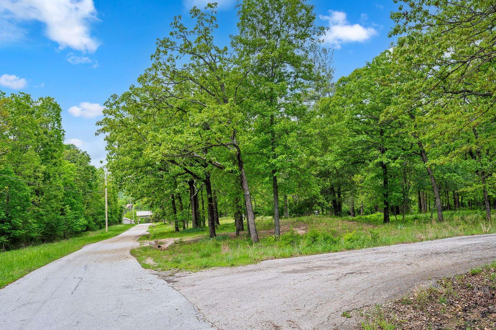46.7 Acres of Land for Sale in Reeds Spring, Missouri