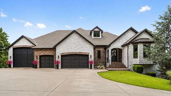 1.73 Acres of Land with Home for Sale in Hollister, Missouri