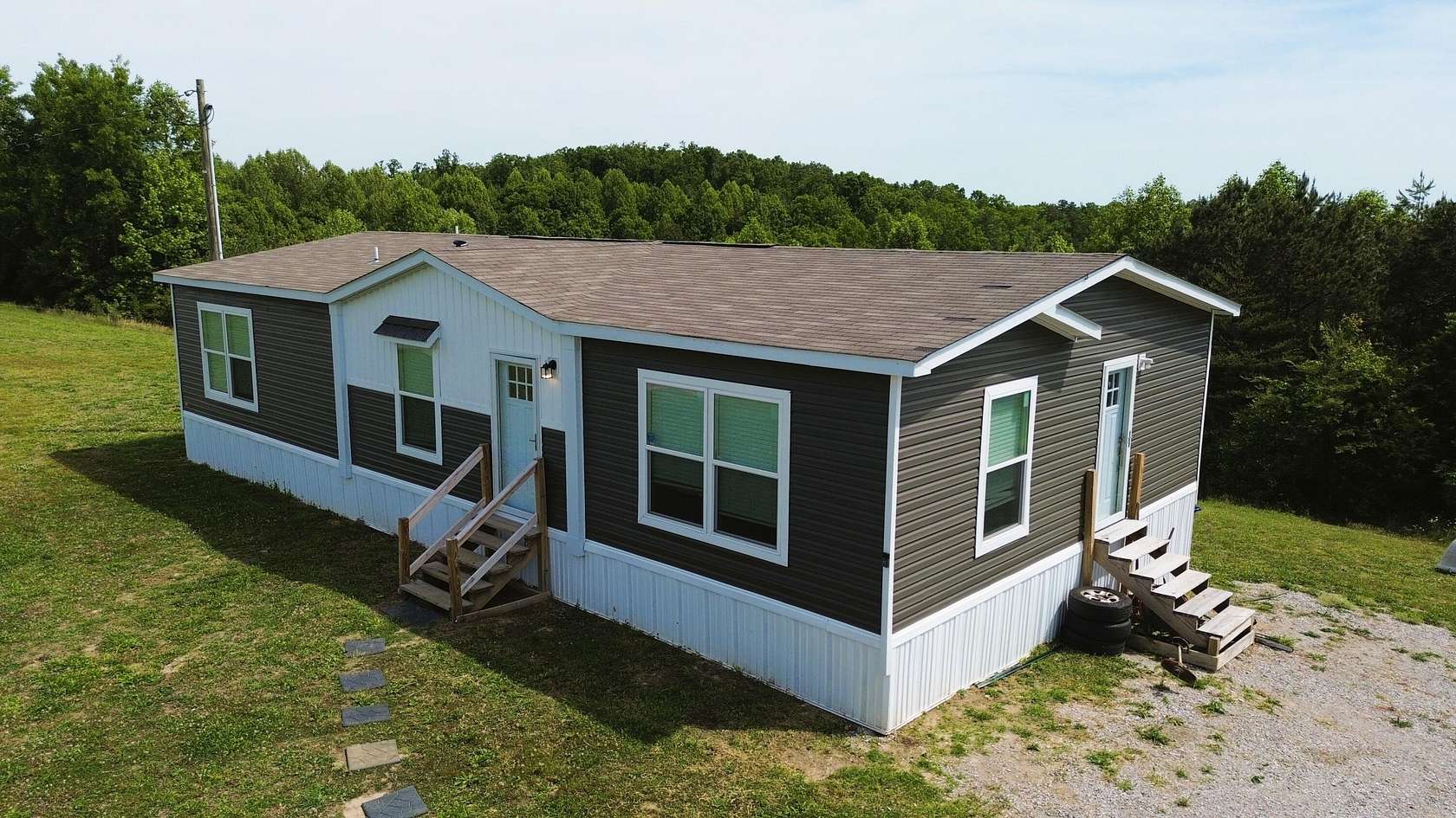 4.52 Acres of Land with Home for Sale in Somerset, Kentucky