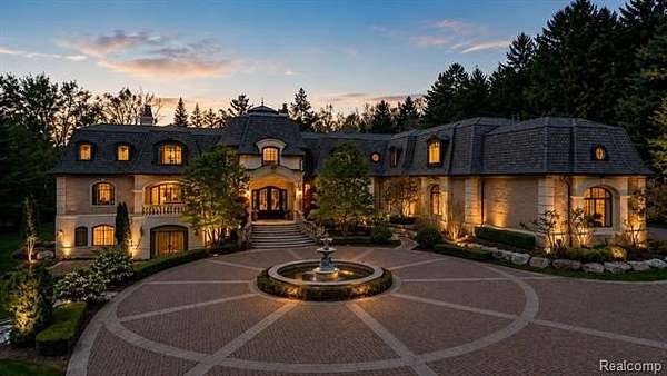 2.72 Acres of Land with Home for Sale in West Bloomfield, Michigan