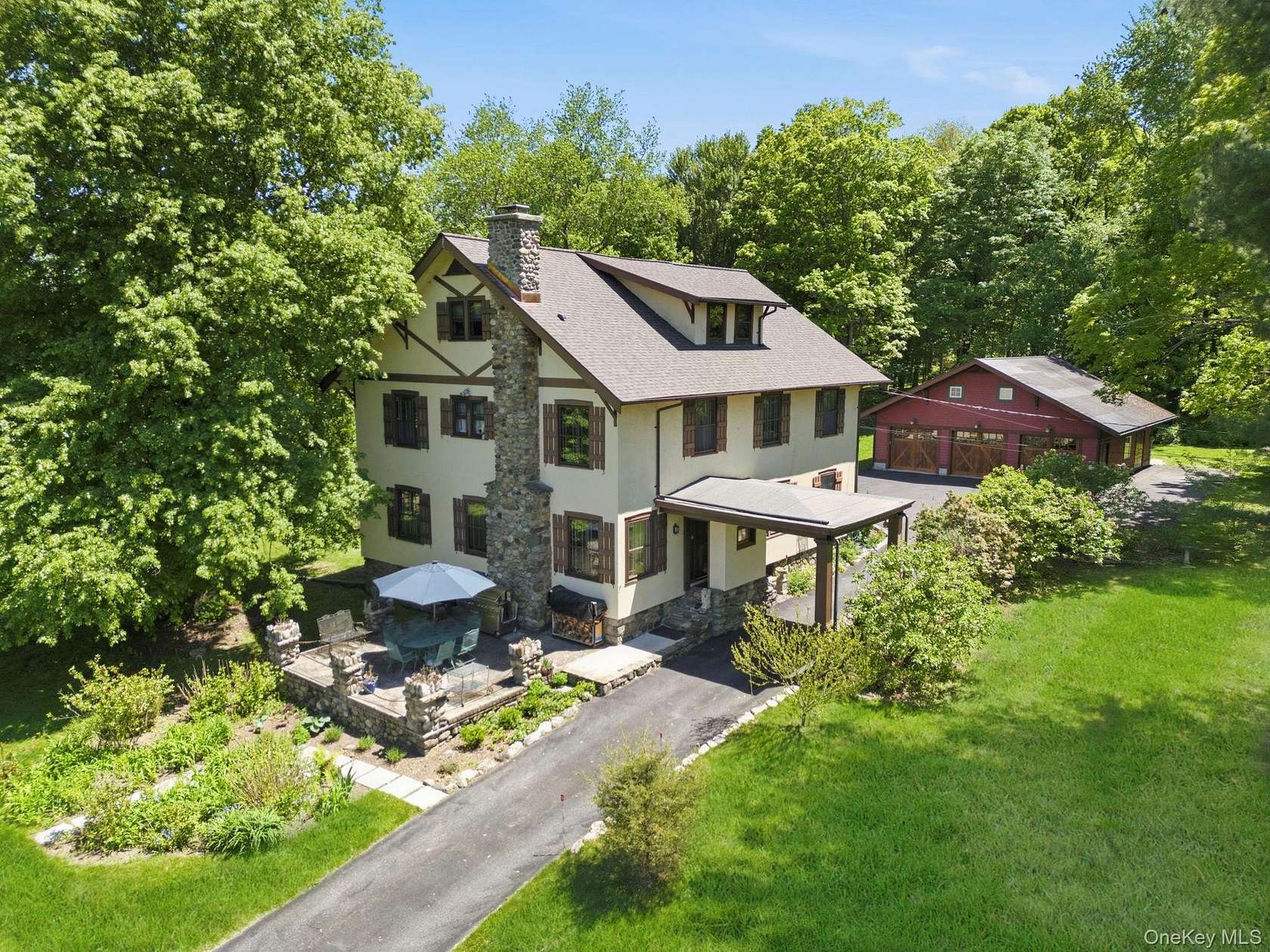 2.17 Acres of Land with Home for Sale in Katonah, New York