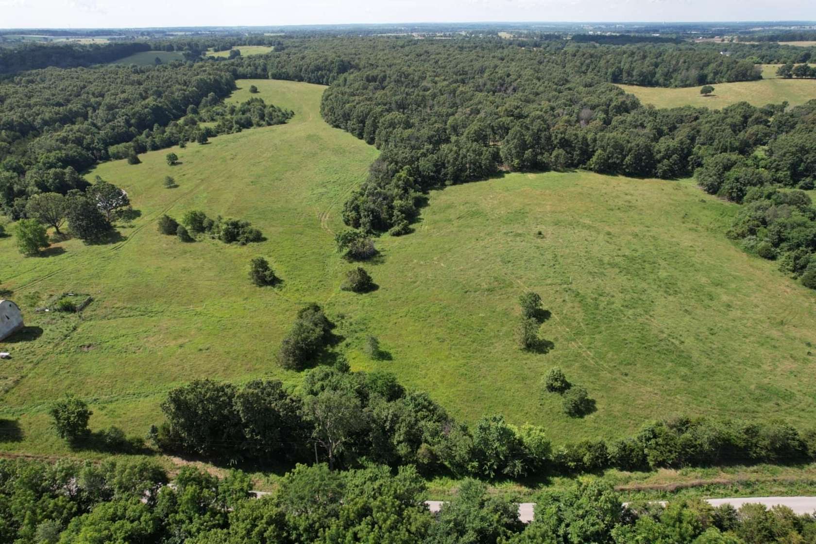 89 Acres of Land for Sale in Marionville, Missouri