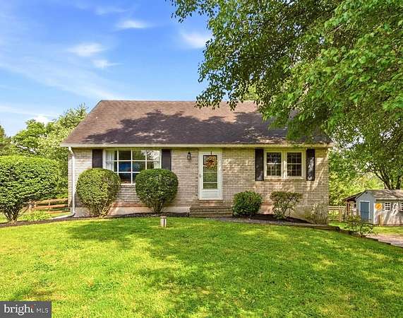 1.5 Acres of Land with Home for Sale in Pottstown, Pennsylvania