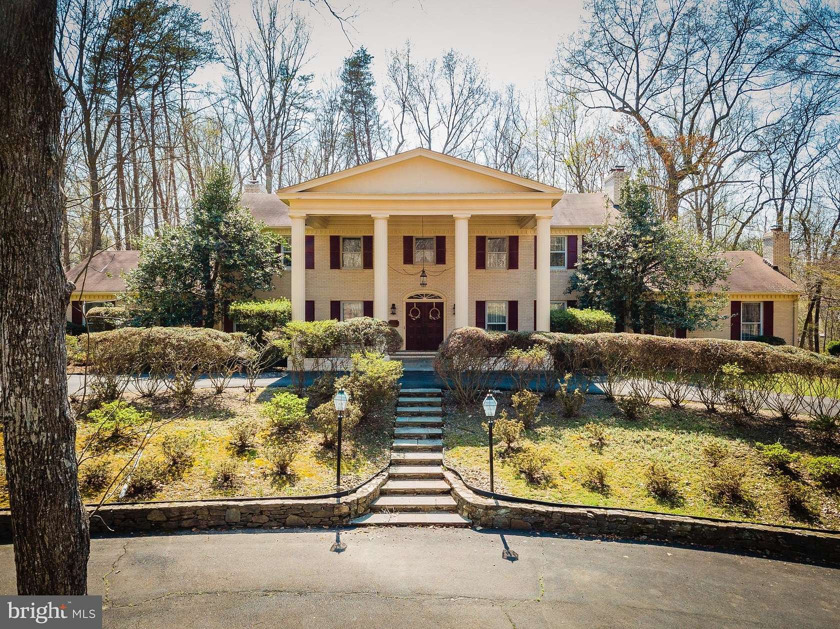 5 Acres of Land with Home for Sale in Fairfax Station, Virginia