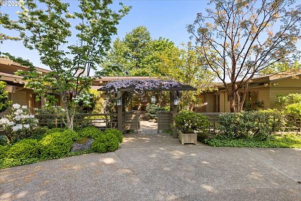 1.7 Acres of Land with Home for Sale in Portland, Oregon