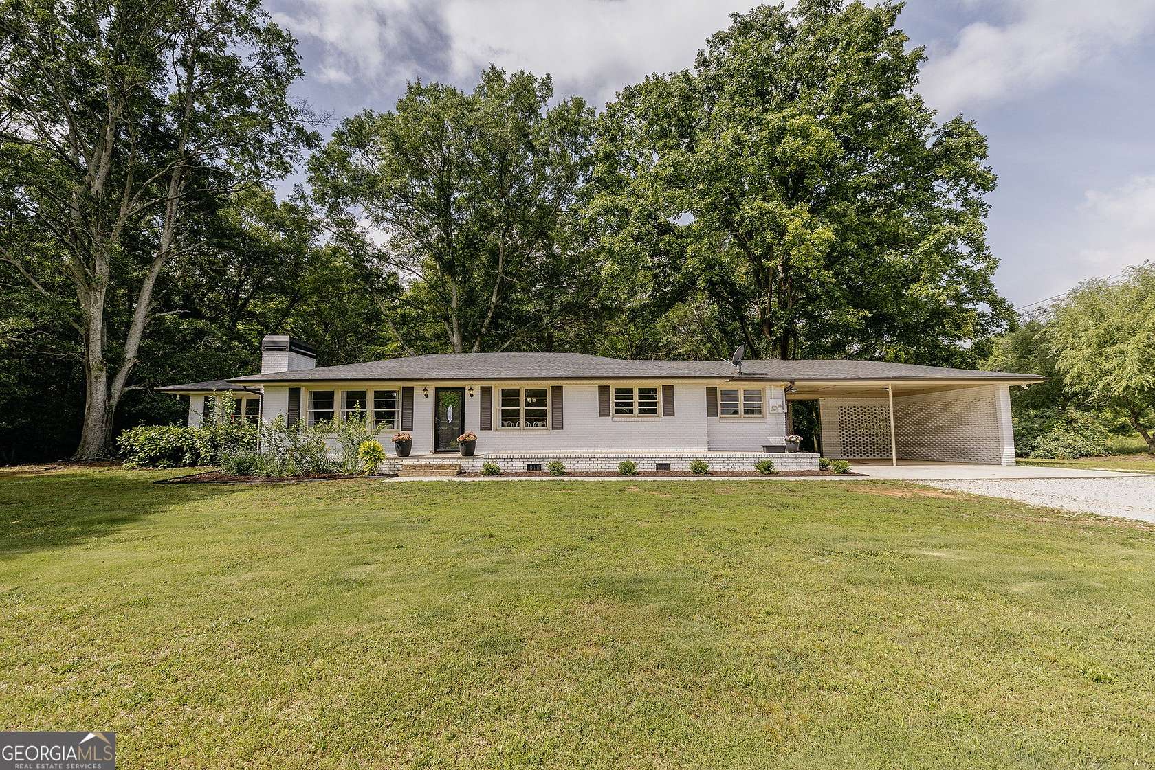 1.55 Acres of Land with Home for Sale in Statham, Georgia